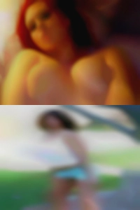 BiZzobby, Tarboro showing their boobs